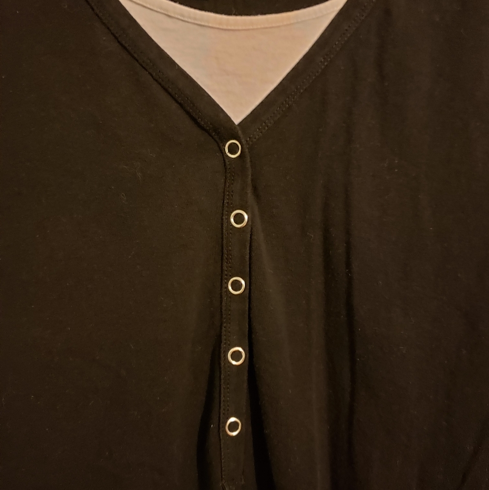Top - Picture 2 of 4